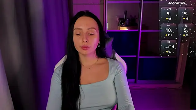 Snapshot of Christy_Calypso chatting on 01-17-25, 06:36 Christy Calypso online show from 01-17-25, 06:36