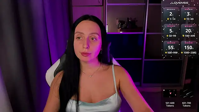 Snapshot of Christy_Calypso chatting on 01-20-25, 06:53 Christy Calypso online show from 01-20-25, 06:53