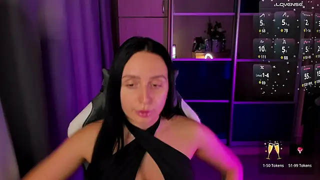 Snapshot of Christy_Calypso chatting on 01-28-25, 11:07 Christy Calypso online show from 01-28-25, 11:07