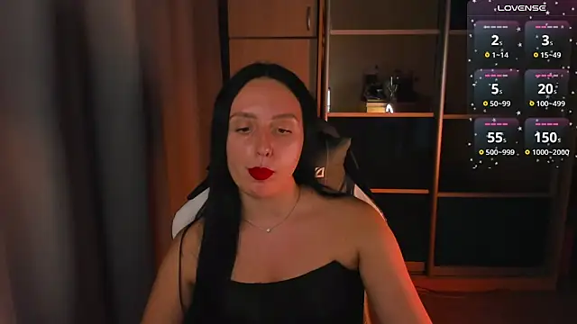 Snapshot of Christy_Calypso chatting on 02-19-25, 04:55 Christy Calypso online show from 02-19-25, 04:55