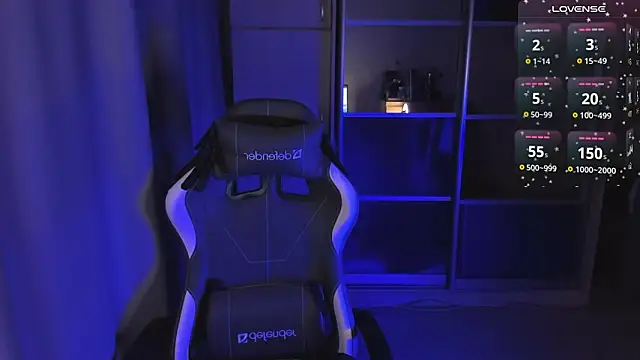 Snapshot of Christy_Calypso chatting on 03-06-25, 09:09 Christy Calypso online show from 03-06-25, 09:09