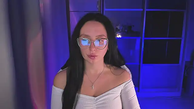 Snapshot of Christy_Calypso chatting on 10-07-25, 03:31 Christy Calypso online show from 10-07-25, 03:31