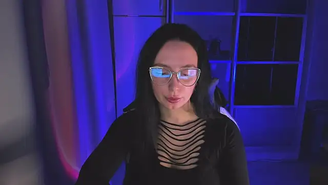 Snapshot of Christy_Calypso chatting on 10-21-25, 03:46 Christy Calypso online show from 10-21-25, 03:46