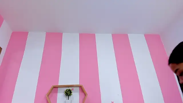 ISABELLA 020 online show from 03-06-26, 11:50