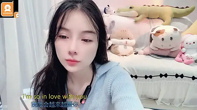 AKiKi711 online show from 10-25-25, 04:42