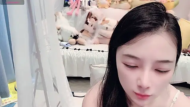 AKiKi711 online show from 07-19-26, 05:11