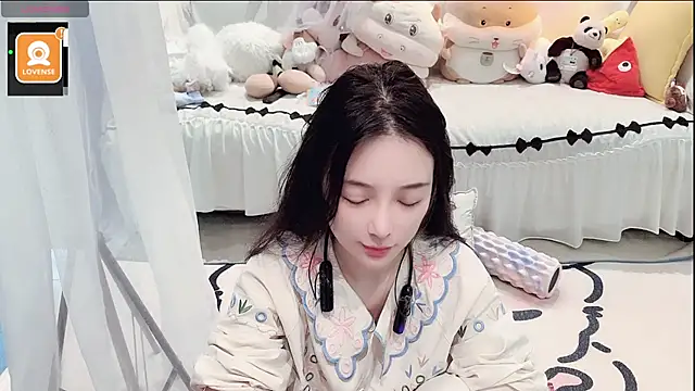 AKiKi711 online show from 07-30-26, 04:44