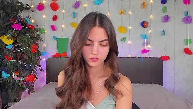 Milana Crystal  online show from 03-20-26, 08:19