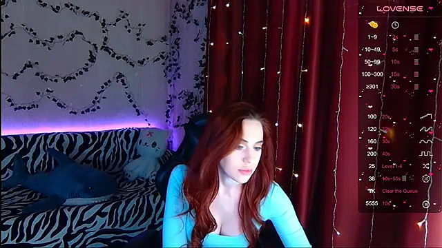 Snapshot of Sidney_blush chatting on 03-14-25, 04:21 Sidney blush online show from 03-14-25, 04:21