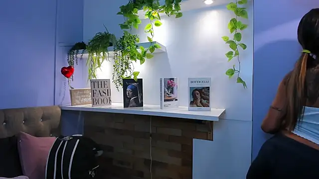 Snapshot of Georgina-coule chatting on 01-07-26, 12:18 Georgina-coule online show from 01-07-26, 12:18