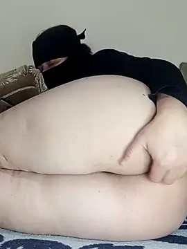 Snapshot of eylimeme chatting on 02-20-25, 08:58 eylimeme online show from 02-20-25, 08:58