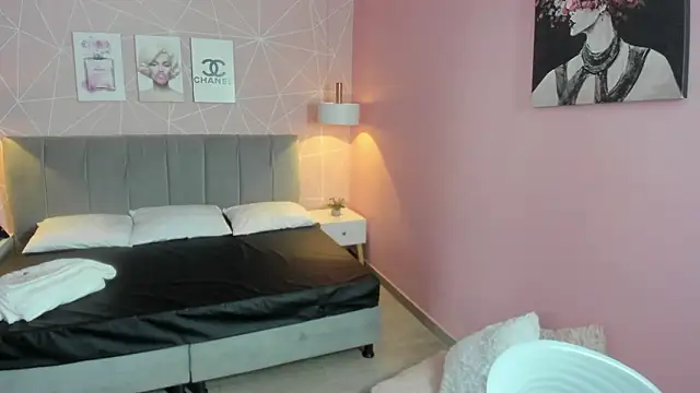 zara  sweet online show from 03-17-26, 01:47