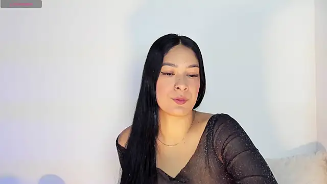 bella hadid1  online show from 06-21-26, 06:27