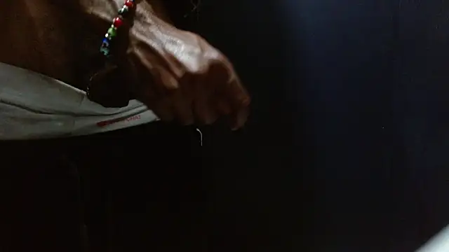 Snapshot of phbbcsham chatting on 02-18-25, 08:36 phbbcsham online show from 02-18-25, 08:36