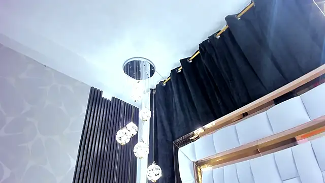 SarayRoyse online show from 09-20-25, 07:37