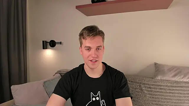 Snapshot of AustinButler chatting on 02-21-25, 08:16 AustinButler online show from 02-21-25, 08:16