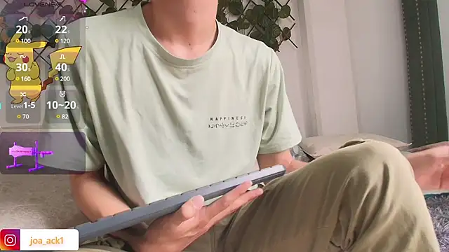 Levii Ackermann online show from 02-10-25, 03:10