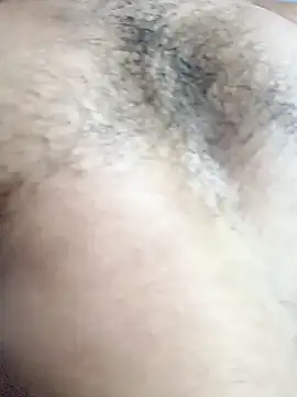 Snapshot of mr_slim_body chatting on 01-13-25, 04:19 mr slim body online show from 01-13-25, 04:19