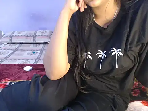 Snapshot of Freya_nia chatting on 12-10-24, 03:12 Freya nia online show from 12-10-24, 03:12
