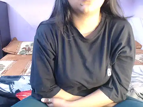 Snapshot of Freya_nia chatting on 12-27-24, 01:07 Freya nia online show from 12-27-24, 01:07