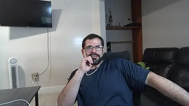 Snapshot of Zander823 chatting on 03-19-26, 08:57 Zander823 online show from 03-19-26, 08:57