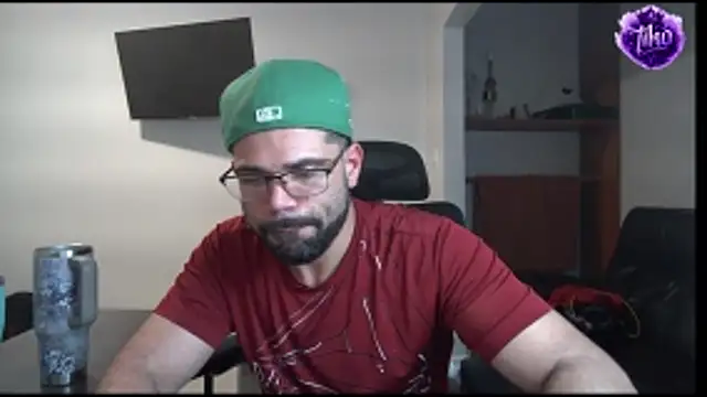 Snapshot of Zander823 chatting on 03-28-26, 04:34 Zander823 online show from 03-28-26, 04:34