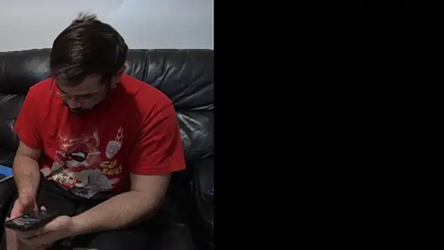 Snapshot of Zander823 chatting on 05-28-26, 12:41 Zander823 online show from 05-28-26, 12:41