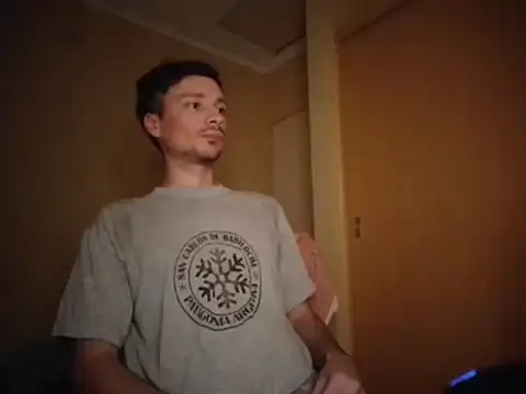 Snapshot of Babyyoda97 chatting on 11-05-25, 12:43 Babyyoda97 online show from 11-05-25, 12:43