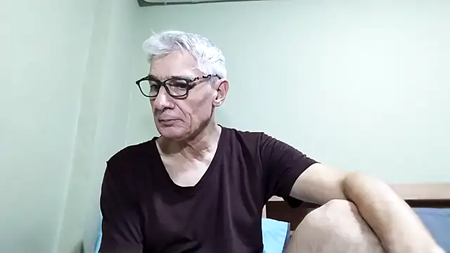 BIGUNCUTHARDCOCK online show from 10-22-25, 12:33