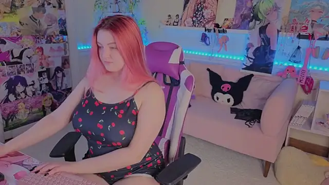 Unholy Lady online show from 11-16-25, 07:14