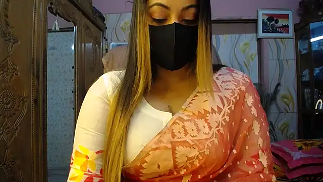 Snapshot of SohanaSabaSexy chatting on 02-09-26, 04:55 SohanaSabaSexy online show from 02-09-26, 04:55