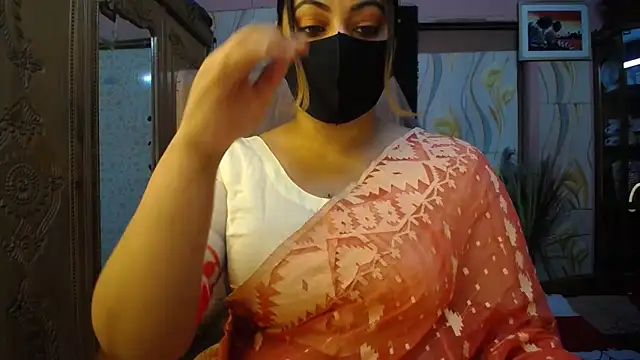 Snapshot of SohanaSabaSexy chatting on 03-05-26, 04:47 SohanaSabaSexy online show from 03-05-26, 04:47