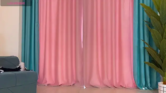 UrGoddessJenny online show from 04-04-26, 10:57