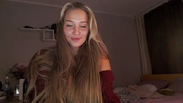 Milk Bunny online show from 12-28-24, 04:52