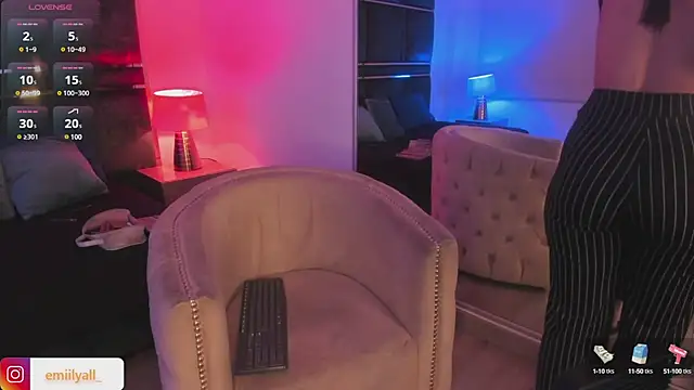 EmilyAllen  online show from 03-01-25, 04:26