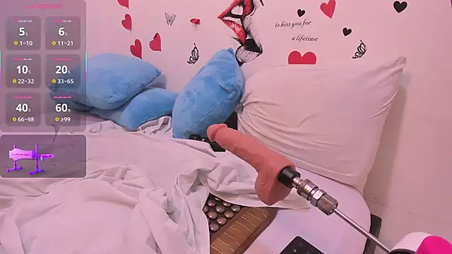 charlotte-11 online show from 02-26-26, 03:55