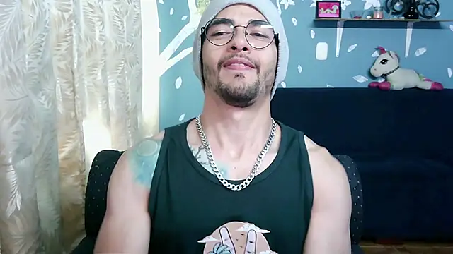 Snapshot of ponzothc chatting on 10-01-25, 07:09 ponzothc online show from 10-01-25, 07:09