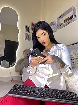 Snapshot of Sweetie_Arianna chatting on 02-23-25, 07:22 Sweetie Arianna online show from 02-23-25, 07:22