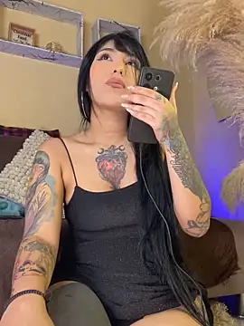 Snapshot of Sweetie_Arianna chatting on 09-10-25, 02:11 Sweetie Arianna online show from 09-10-25, 02:11