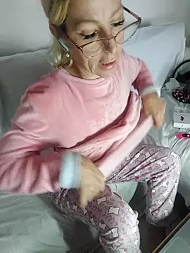 blondyruby online show from 11-14-25, 08:24