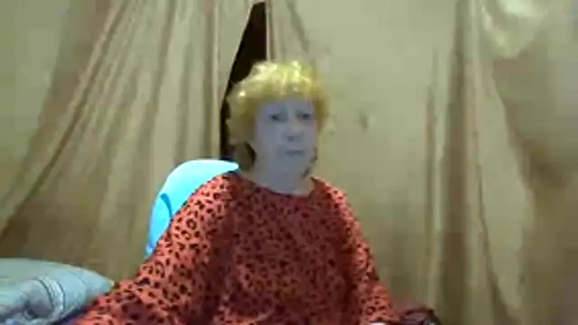 Snapshot of _Estelitta_5 chatting on 07-15-26, 06:13 Estelitta 5 online show from 07-15-26, 06:13