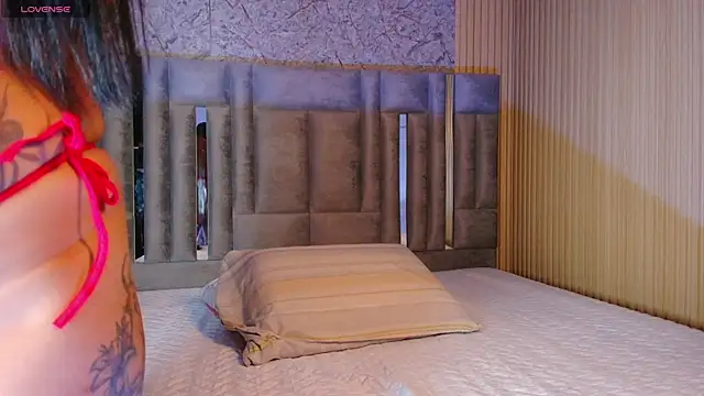 cattaleeyaa online show from 12-16-25, 12:54