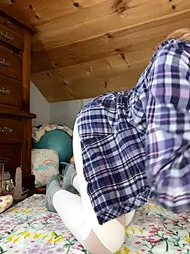 DanaeJustine online show from 10-23-25, 05:33