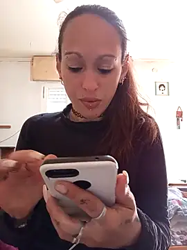 Zorrita Fox online show from 10-20-25, 04:40