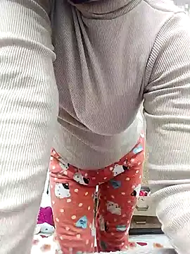 Husnpari20 online show from 12-12-24, 04:48