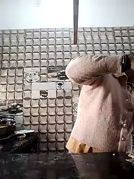 Husnpari20 online show from 01-23-25, 04:52