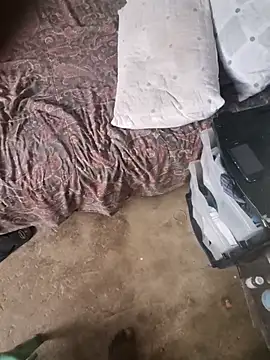 Snapshot of lazyeyes chatting on 11-03-25, 08:37 lazyeyes online show from 11-03-25, 08:37