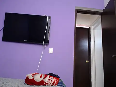 Laura martin  online show from 02-01-26, 06:39