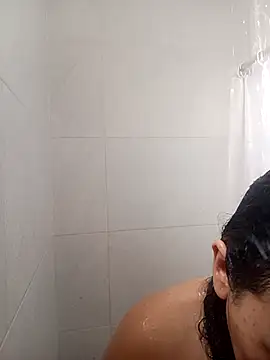 Laura martin  online show from 02-03-26, 01:49