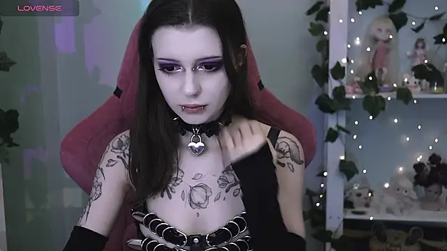 prettybones online show from 03-26-26, 12:50